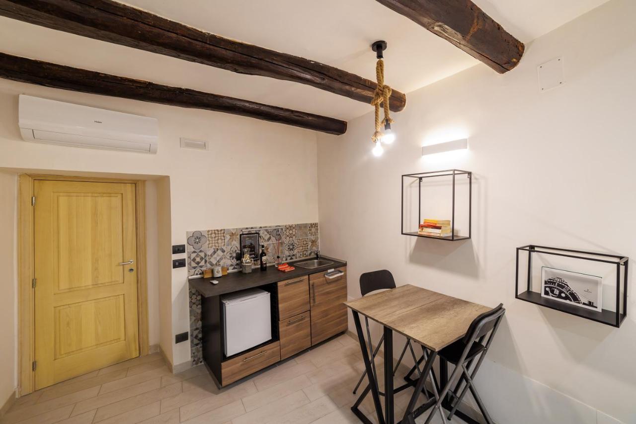 Legno By Houseinnaples Apartamento Nápoles