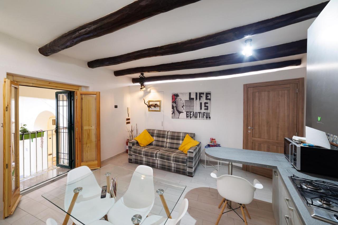 Legno By Houseinnaples Apartamento Nápoles